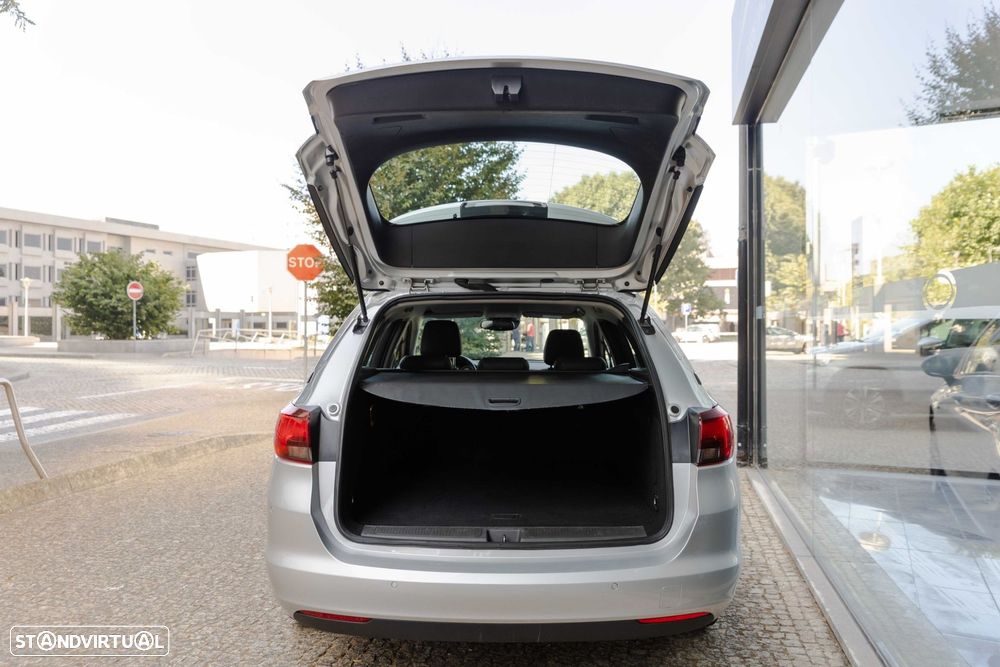 Opel Astra Sports Tourer 1.5 D Design & Tech S/S - 18