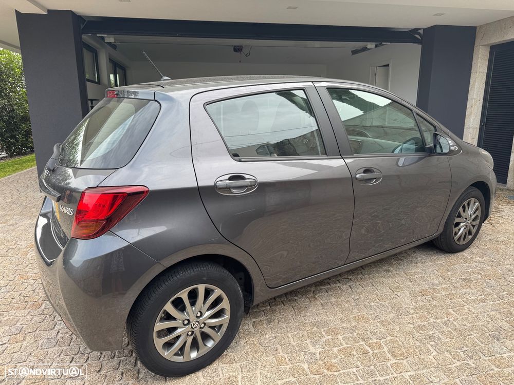 Toyota Yaris 1.0 VVT-i Comfort+P.Style - 5