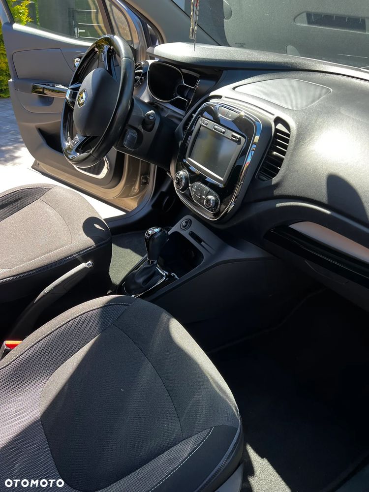 Renault Captur 1.2 TCe Intens EDC - 10
