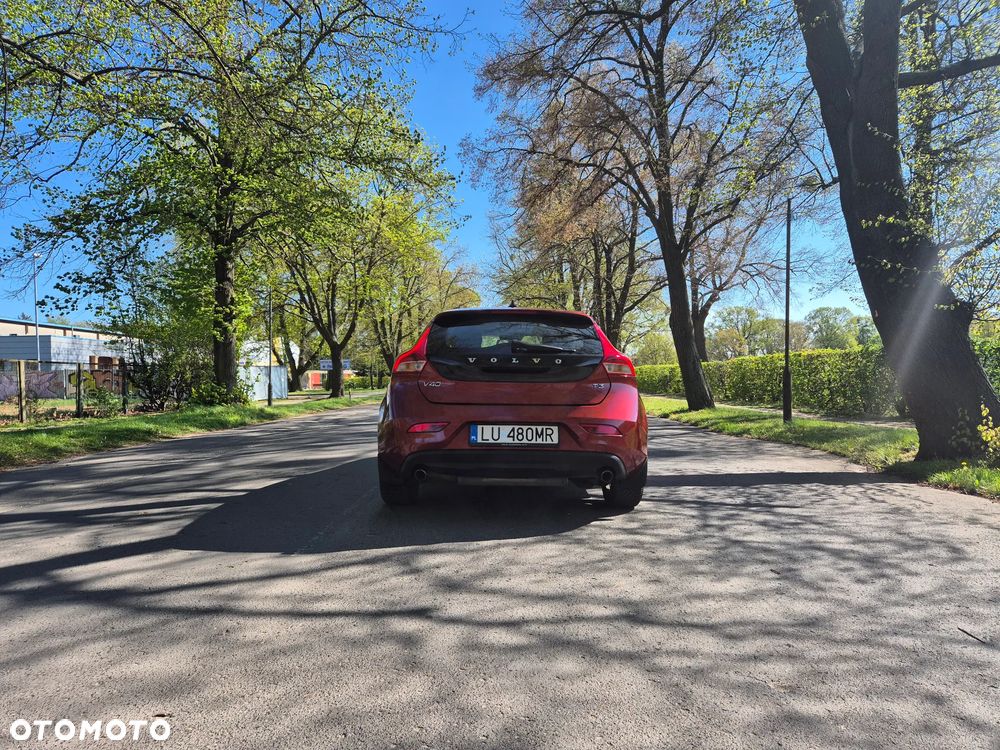 Volvo V40 T3 Kinetic - 6