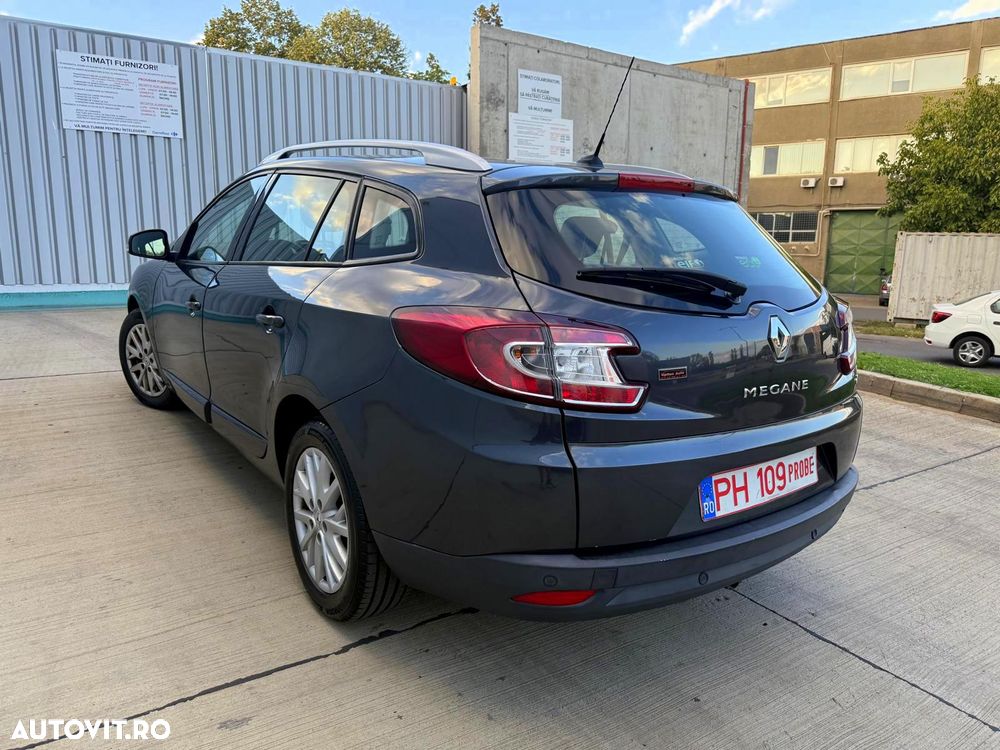 Renault Megane 1.5 dCi Dynamique Aut. - 5
