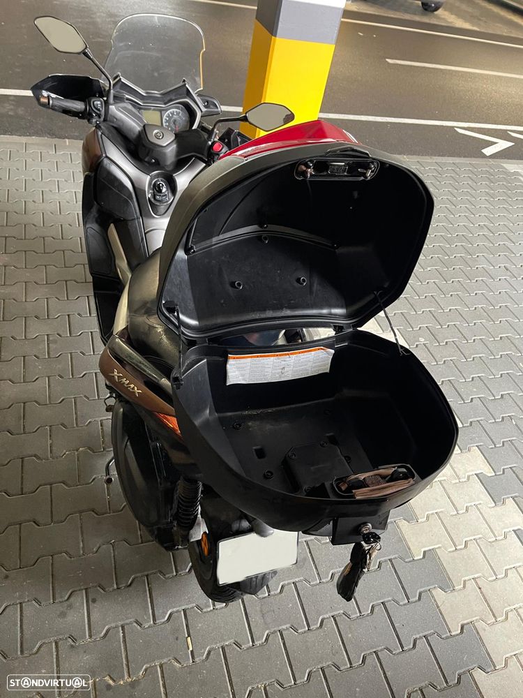 Yamaha X-Max 300 ABS e TCS - 8