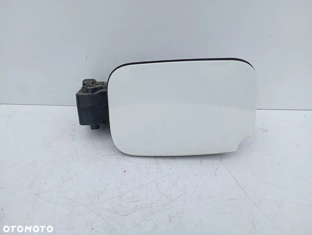 Klapka Wlewu Paliwa 8200499049 Renault Kangoo II III 2008-2021 - 1