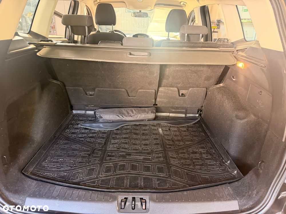 Ford Kuga 2.0 TDCi 4x4 Titanium - 11