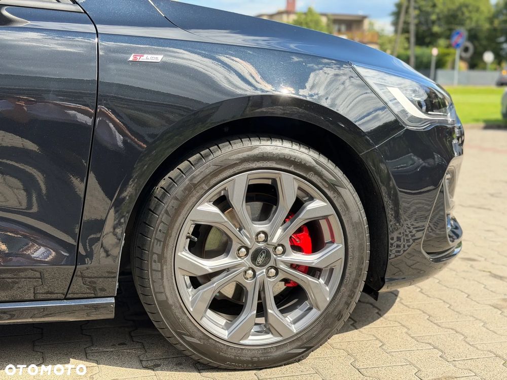 Ford Focus 1.0 EcoBoost mHEV ST-Line - 22