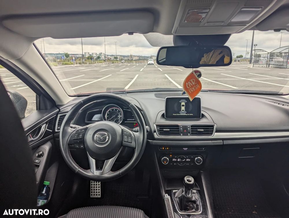 Mazda 3 G165 Revolution - 10