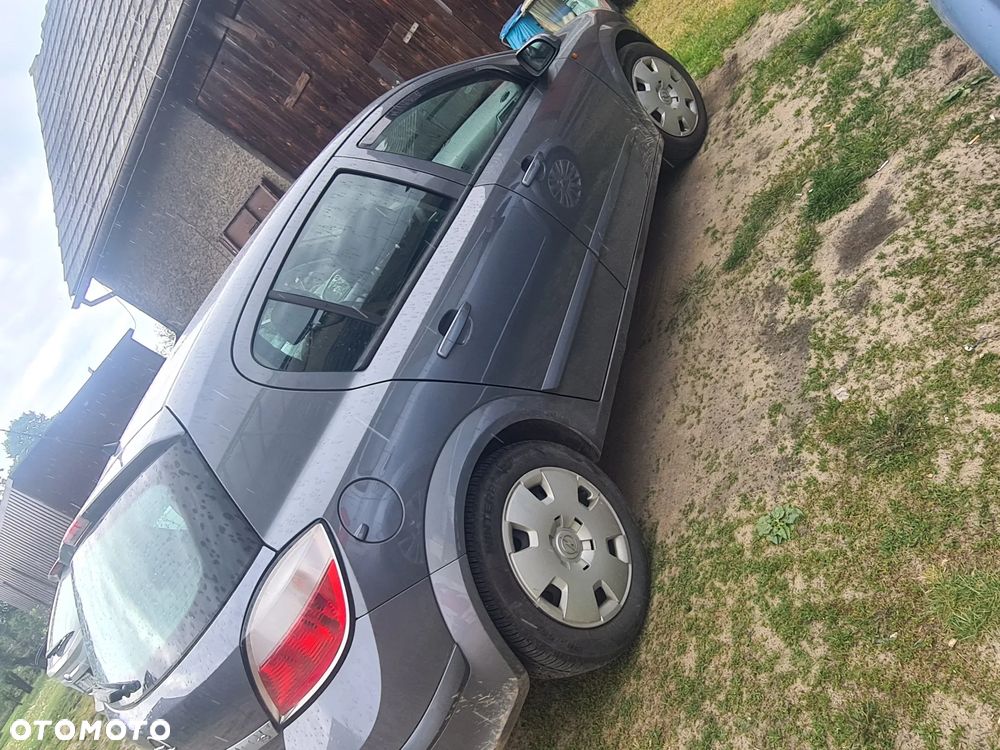 Opel Astra - 4
