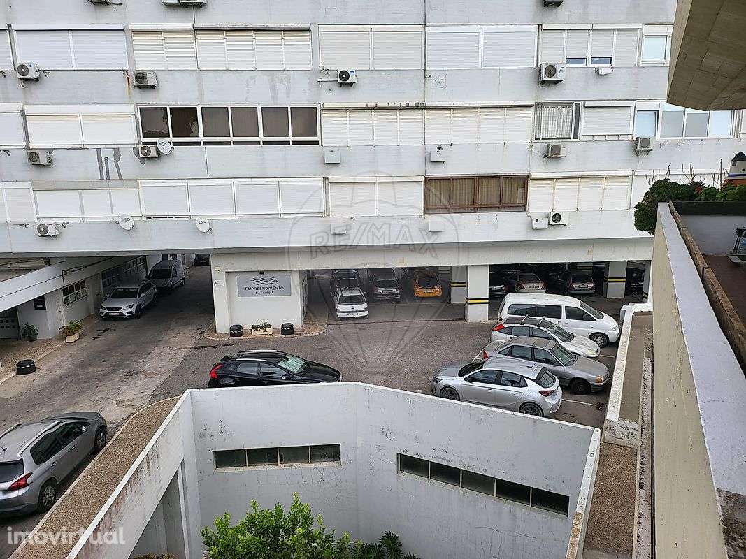 Apartamento T0 para arrendamento - Grande imagem: 4/24