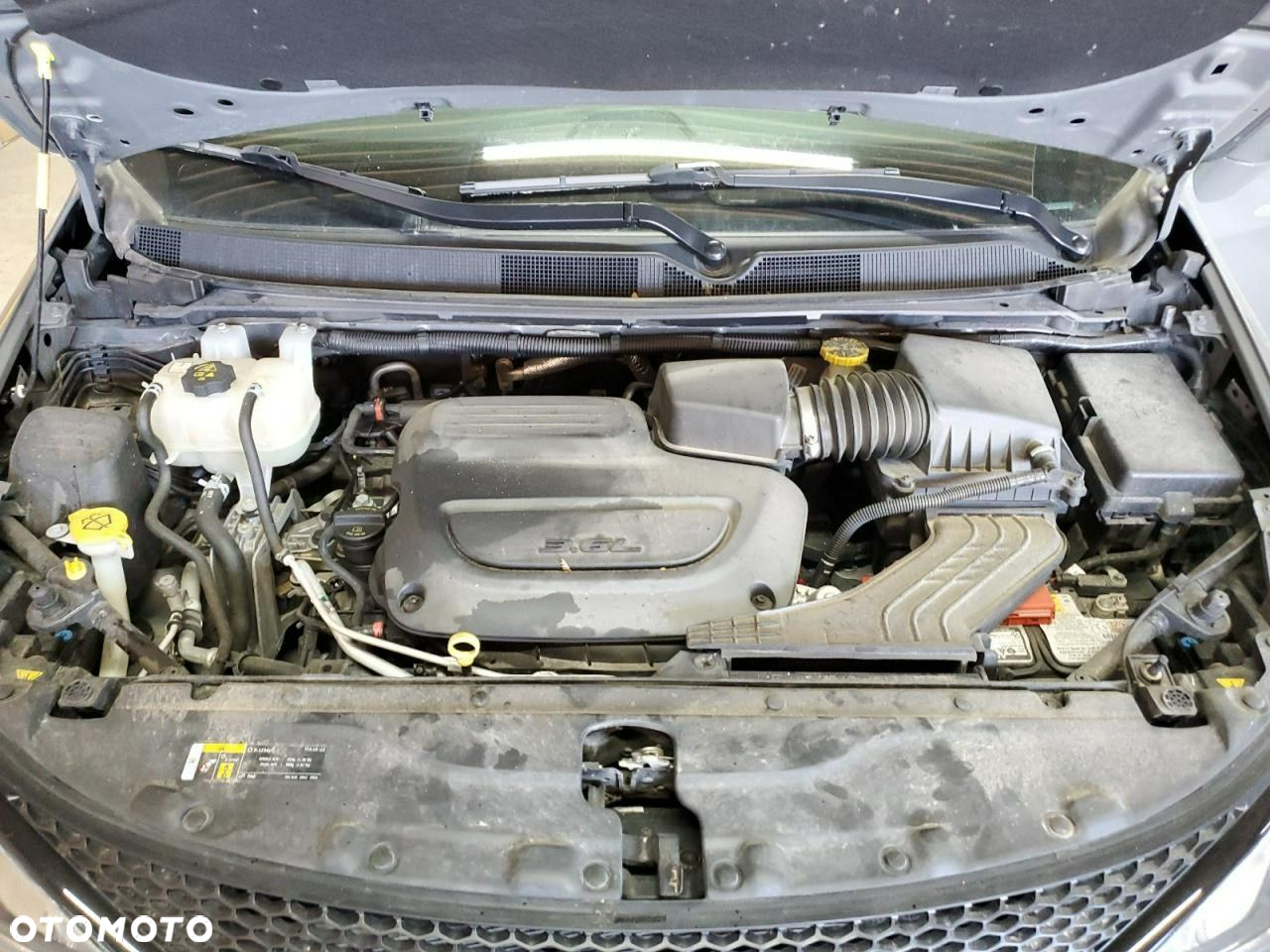 Chrysler Pacifica - 12