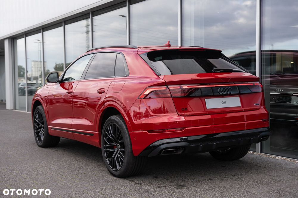 Audi Q8 - 4