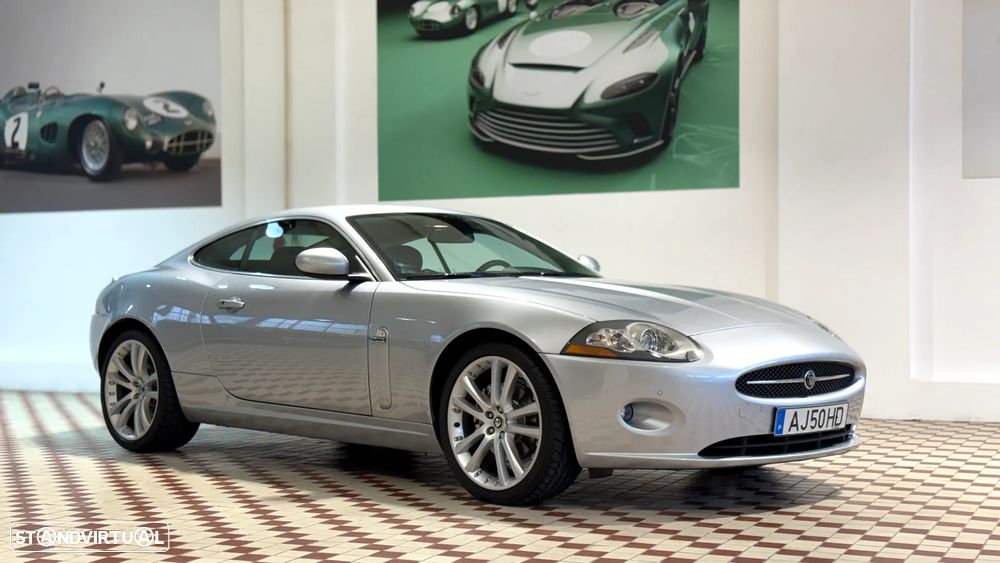 Jaguar XK 4.2 - 1