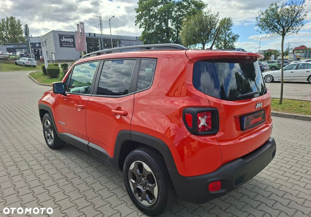Jeep Renegade - 12