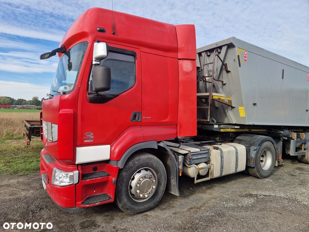 Renault Premium