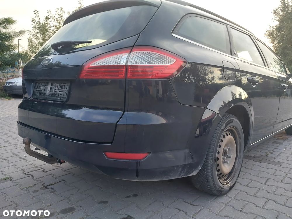 Ford Mondeo Mk4 MK IV GHIA KOMBI silnik 2.0 TDCI 130KM skrzynia biegów 6B sprzęgło dwumasa drzwi lewe prawe klapa zderzak tył tylny lusterko błotnik kolor V6 hak holowniczy grzane fotele przewody pompa wspomagania podsufitka blenda osłona maglownica zwrotnica tłumik wydech boczek drzwi szyba mechanizm szyba kokpit pulpit zegary zestaw startowy silnika sterownik wiązka CAŁY NA CZĘŚCI WSZYSTKIE CZĘŚCI - 12