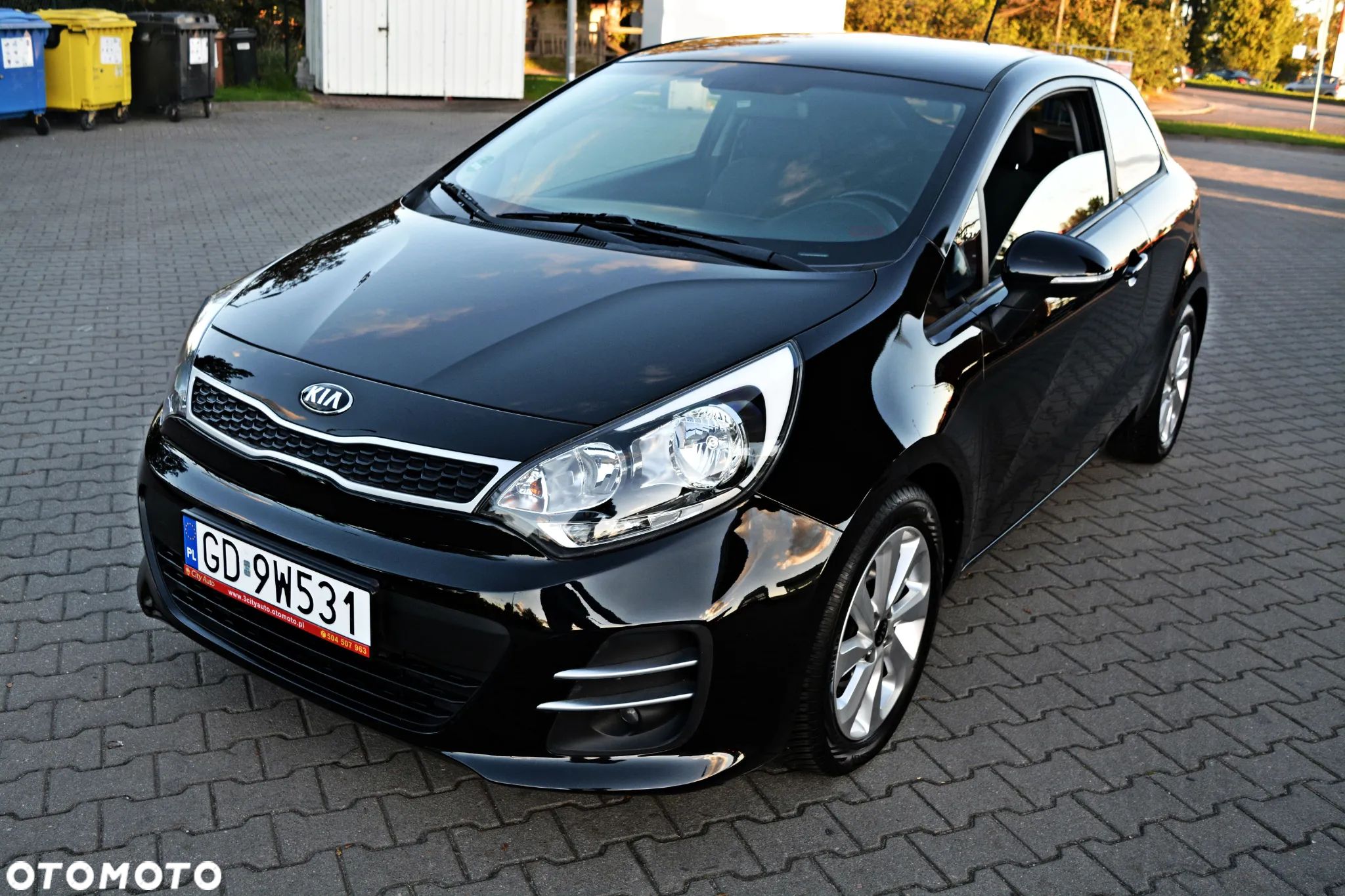 Kia Rio 1.2 Dream Team Edition - 1