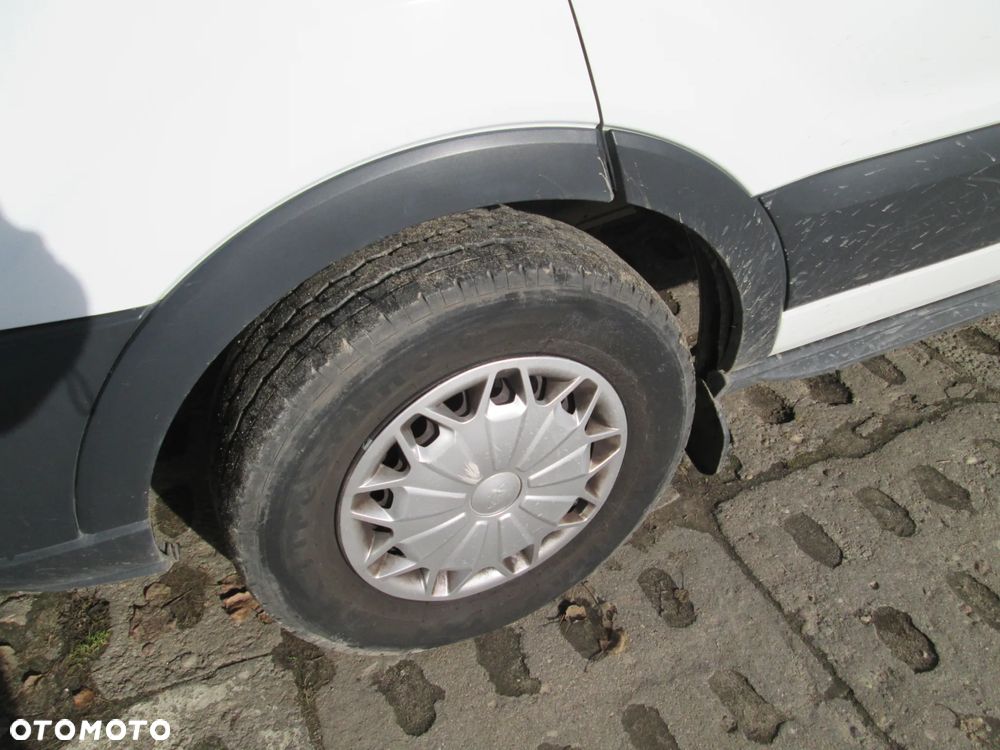 Ford Transit - 21