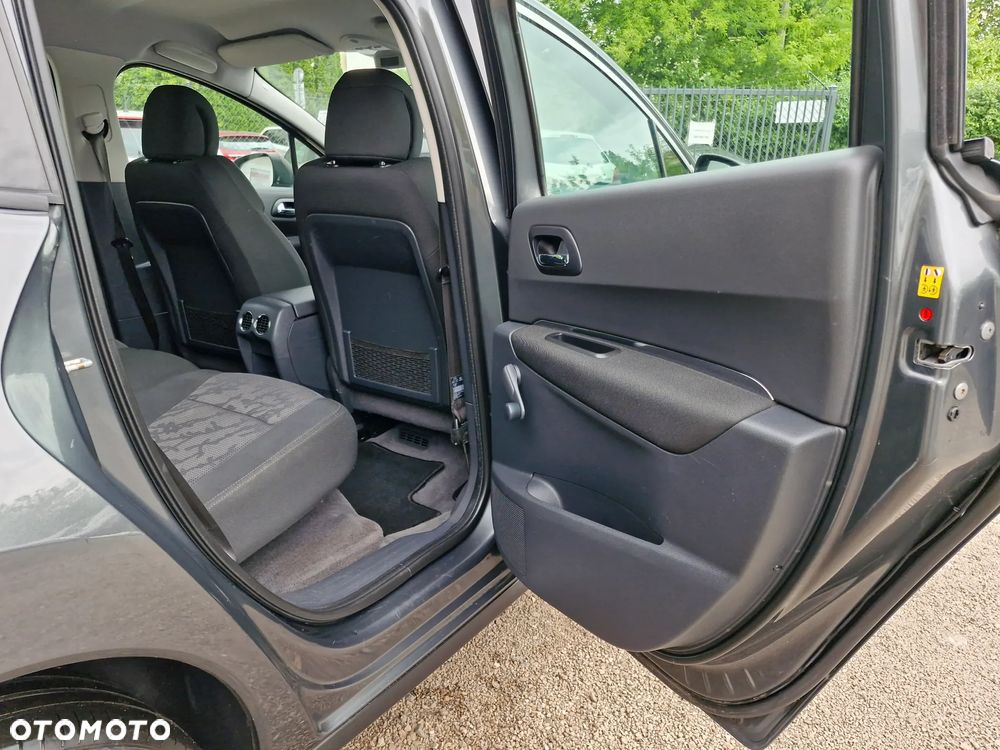 Peugeot 3008 - 17
