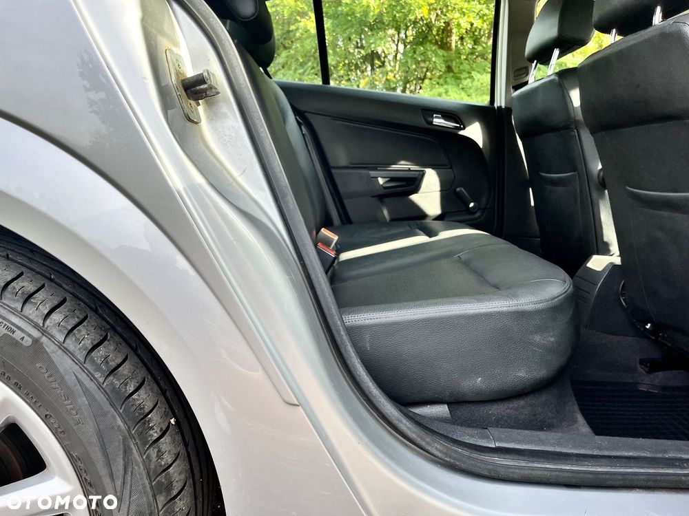 Opel Astra 1.8 Cosmo - 14