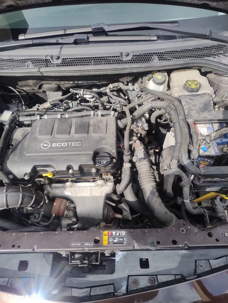 Opel Astra 1.4 Turbo Active - 9