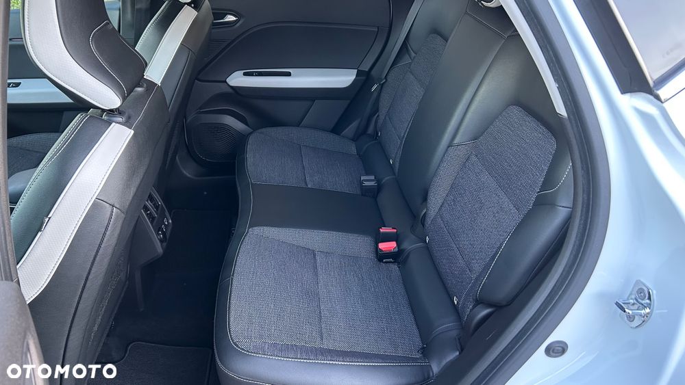 Renault Captur 1.3 TCe Intens EDC - 24
