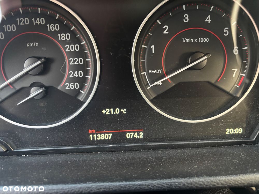BMW X1 - 11