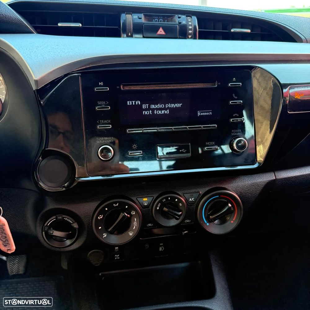 Toyota Hilux 2.4 D-4D 4WD Tracker - 7