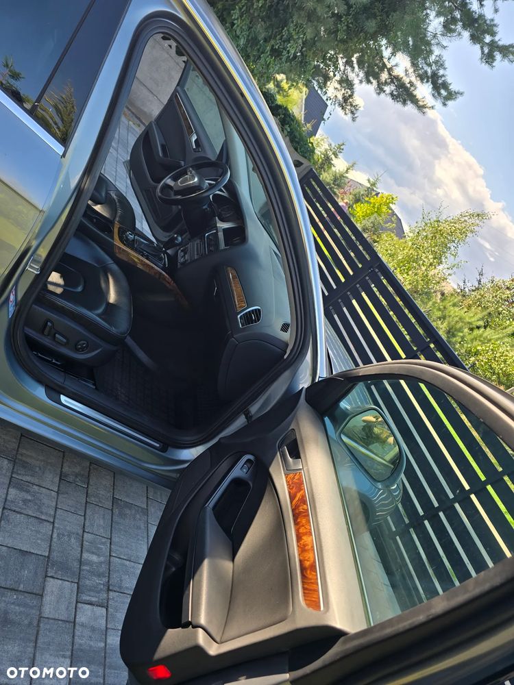 Audi A4 Limousine - 12