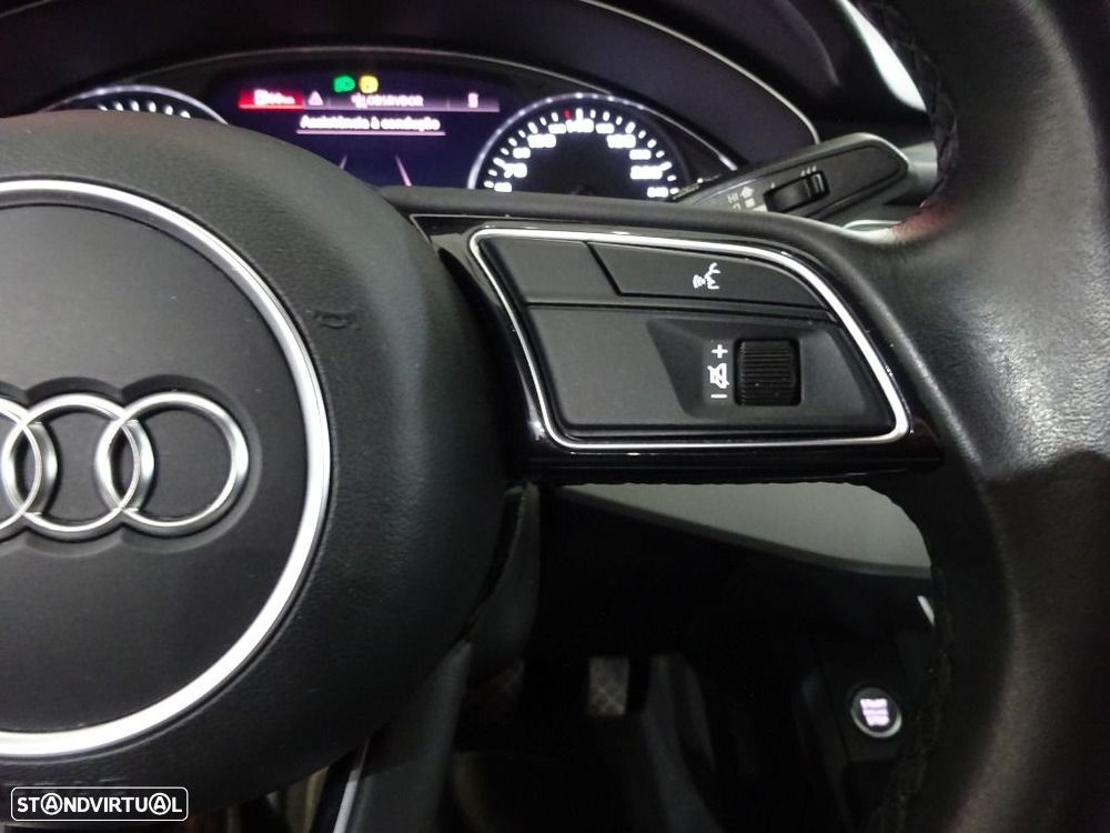 Audi A4 35 TDI S tronic - 18