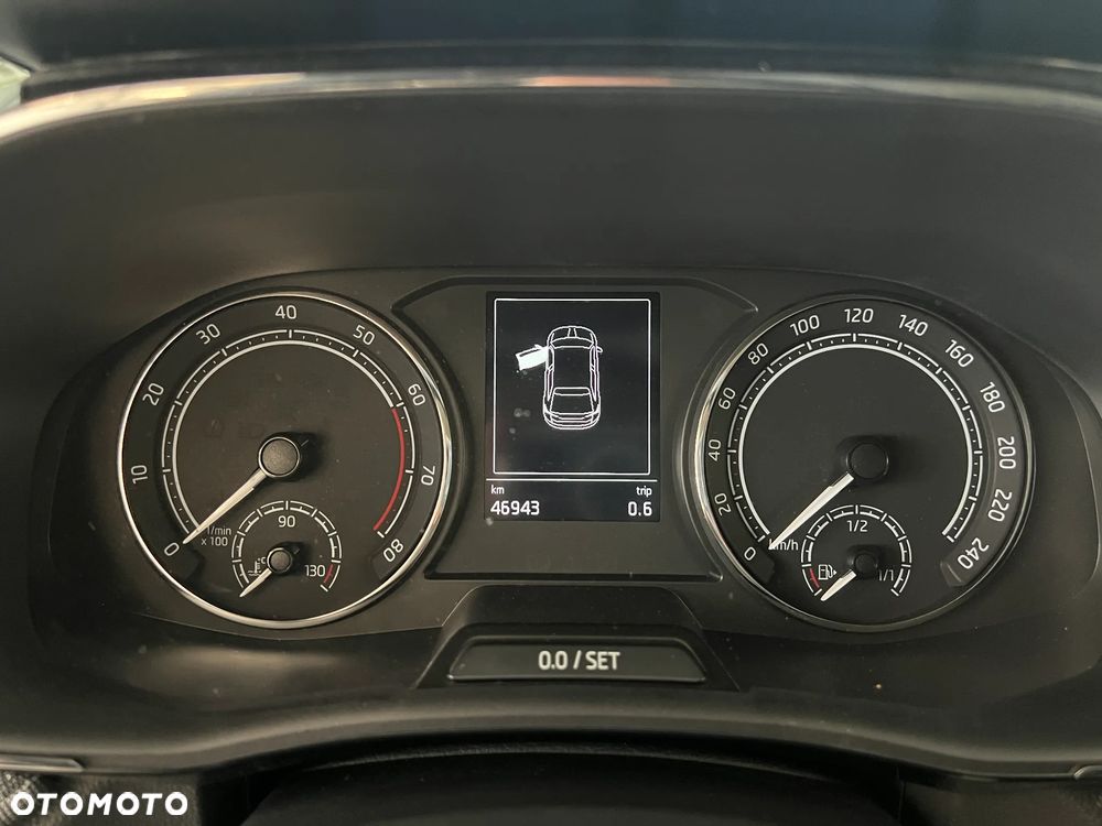 Skoda Fabia 1.0 TSI Style DSG - 19