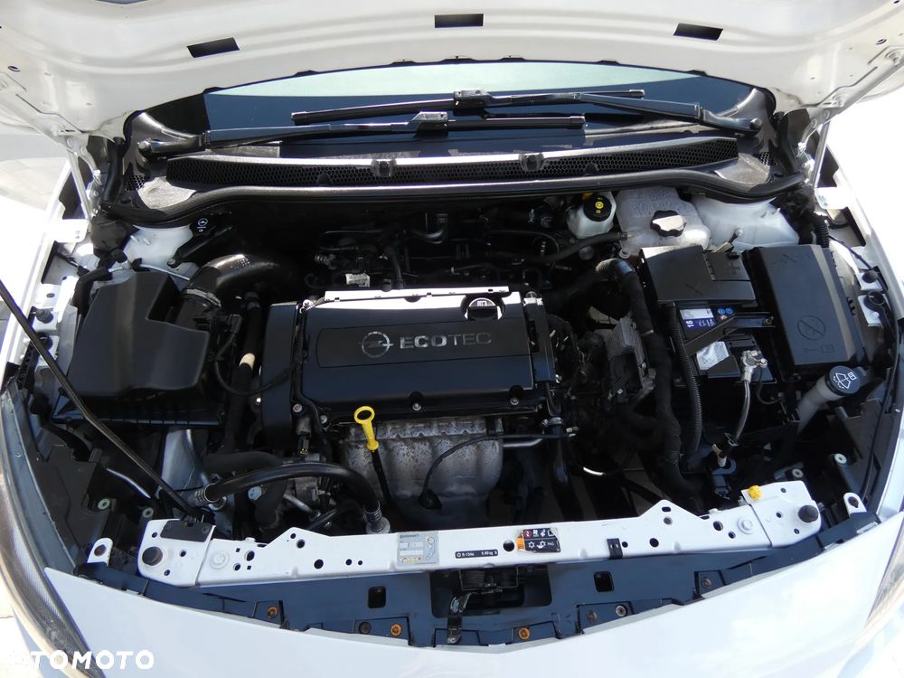 Opel Astra 1.6 Active EU6 - 33