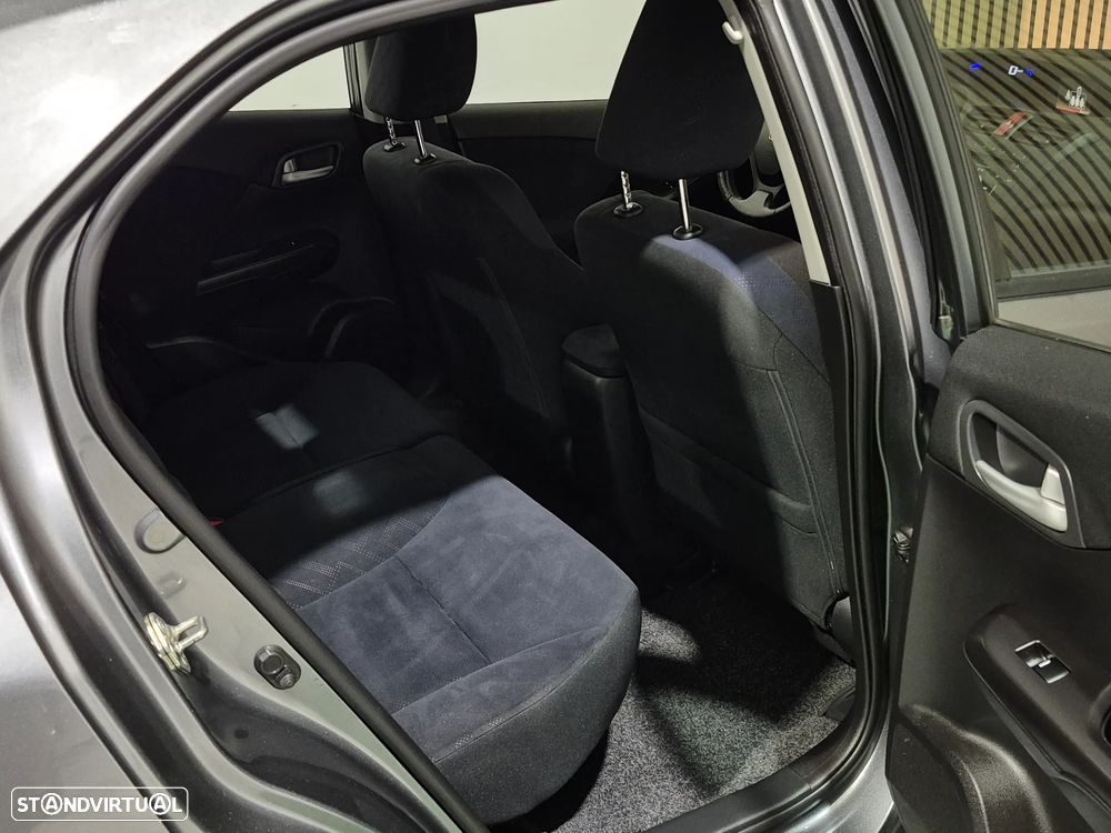 Honda Civic 1.6 i-DTEC Sport - 26