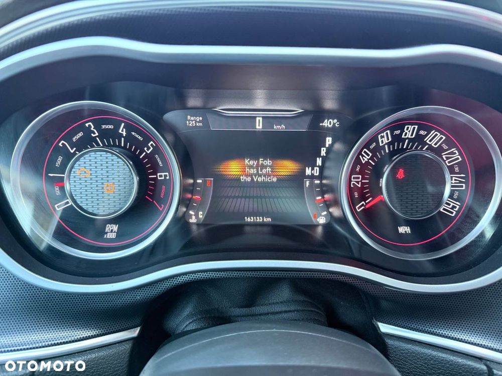 Dodge Challenger Automatik SXT Plus - 14