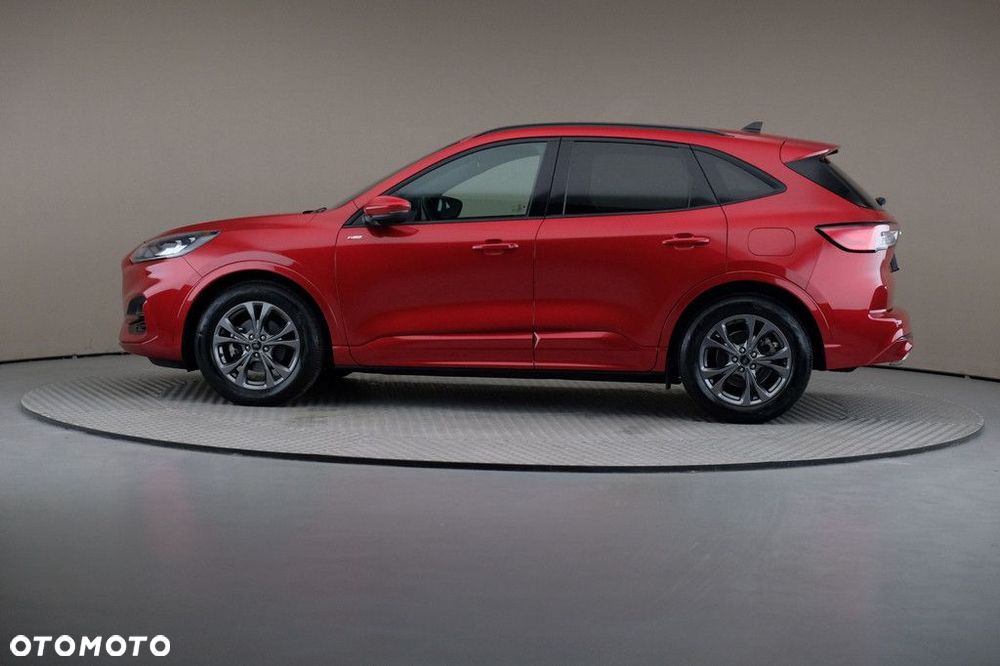 Ford Kuga - 4