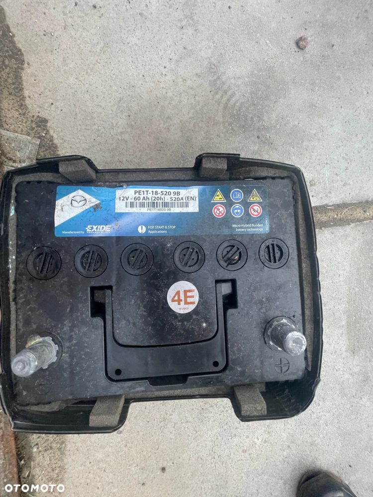 AKUMULATOR MAZDA START STOP 60Ah 520A