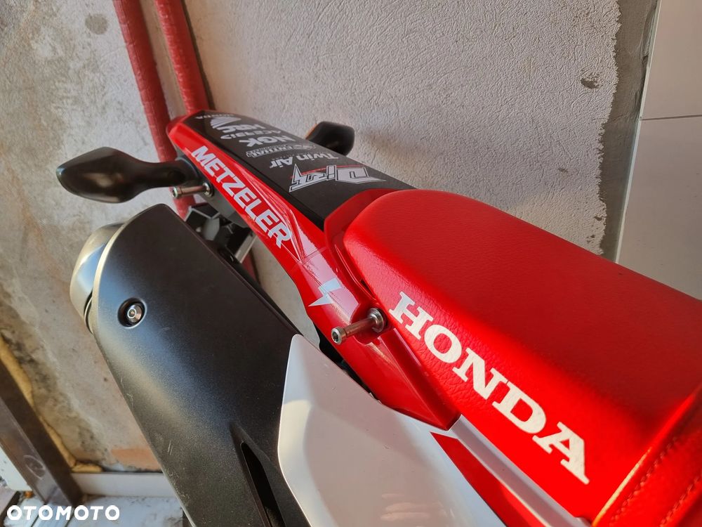 Honda CRF - 6