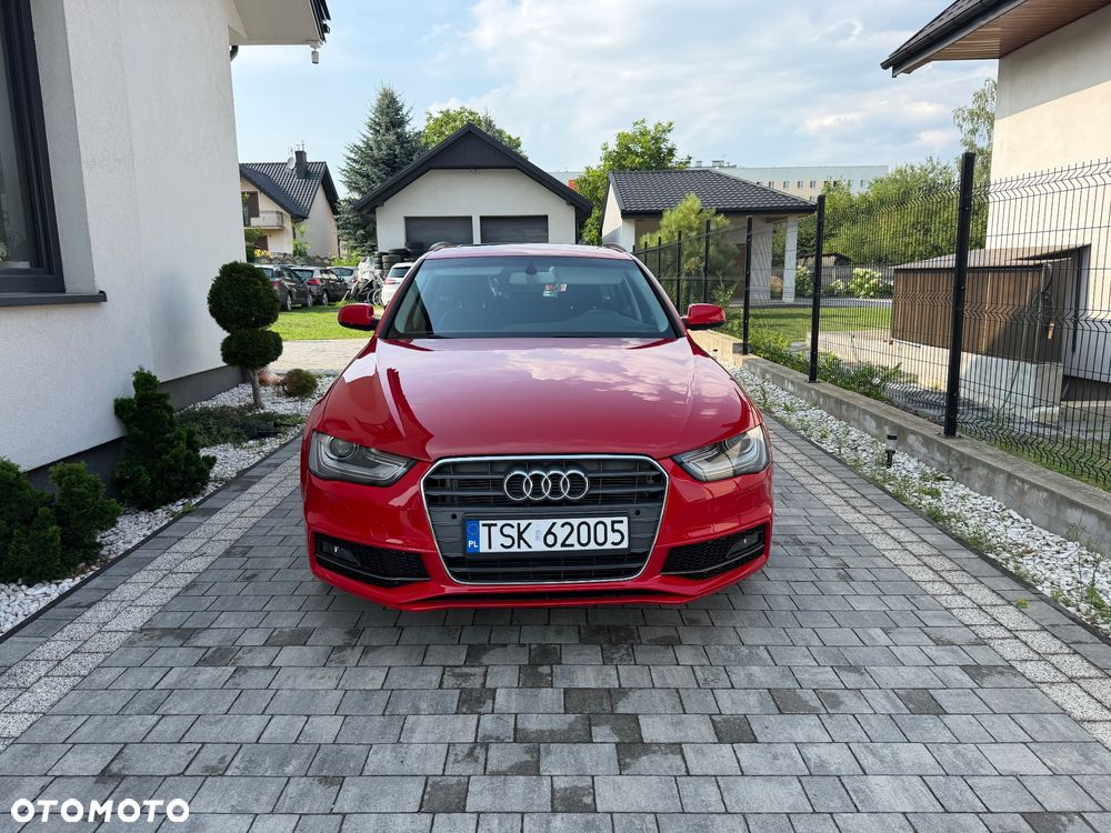 Audi A4 Avant 1.8 TFSI S line Sportpaket - 2