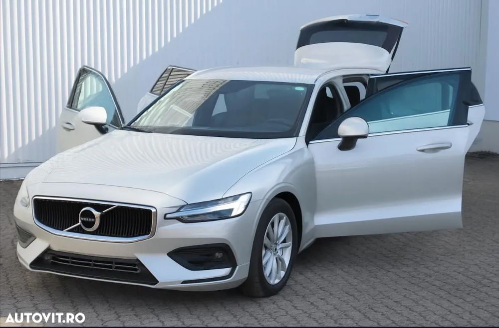 Volvo V60 D3 DRIVe Momentum - 4
