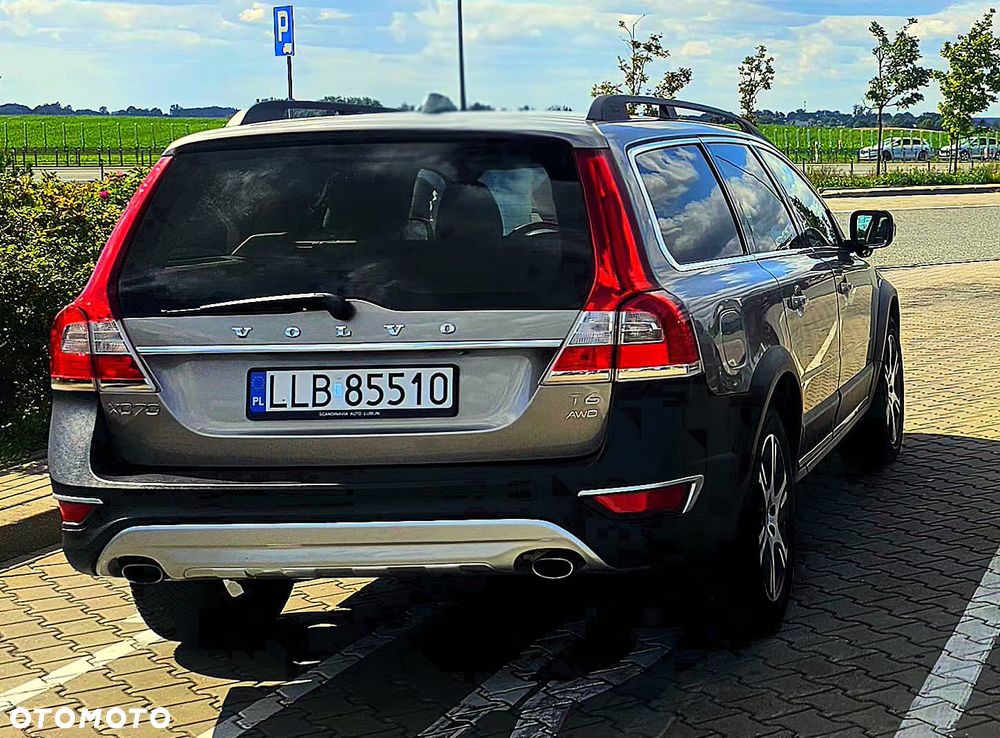 Volvo XC 70 T6 AWD Geartronic Summum - 9