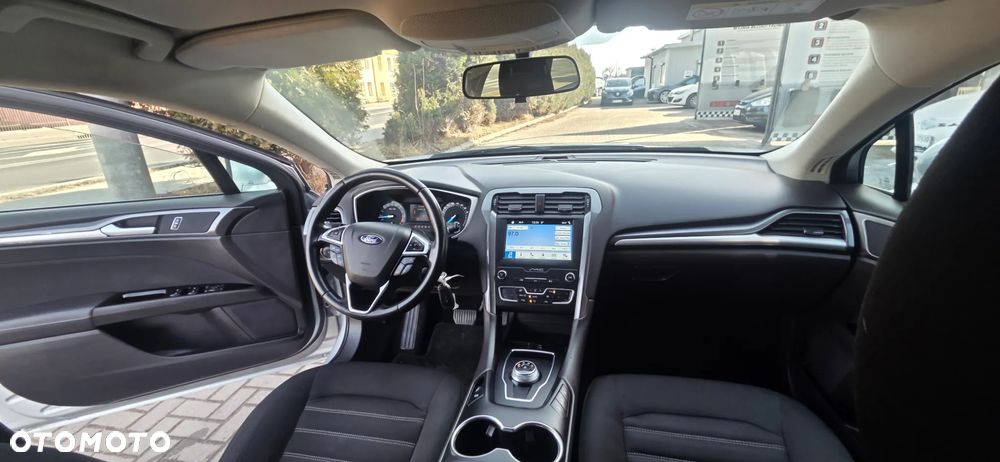 Ford Mondeo 2.0 EcoBlue Business Edition - 36