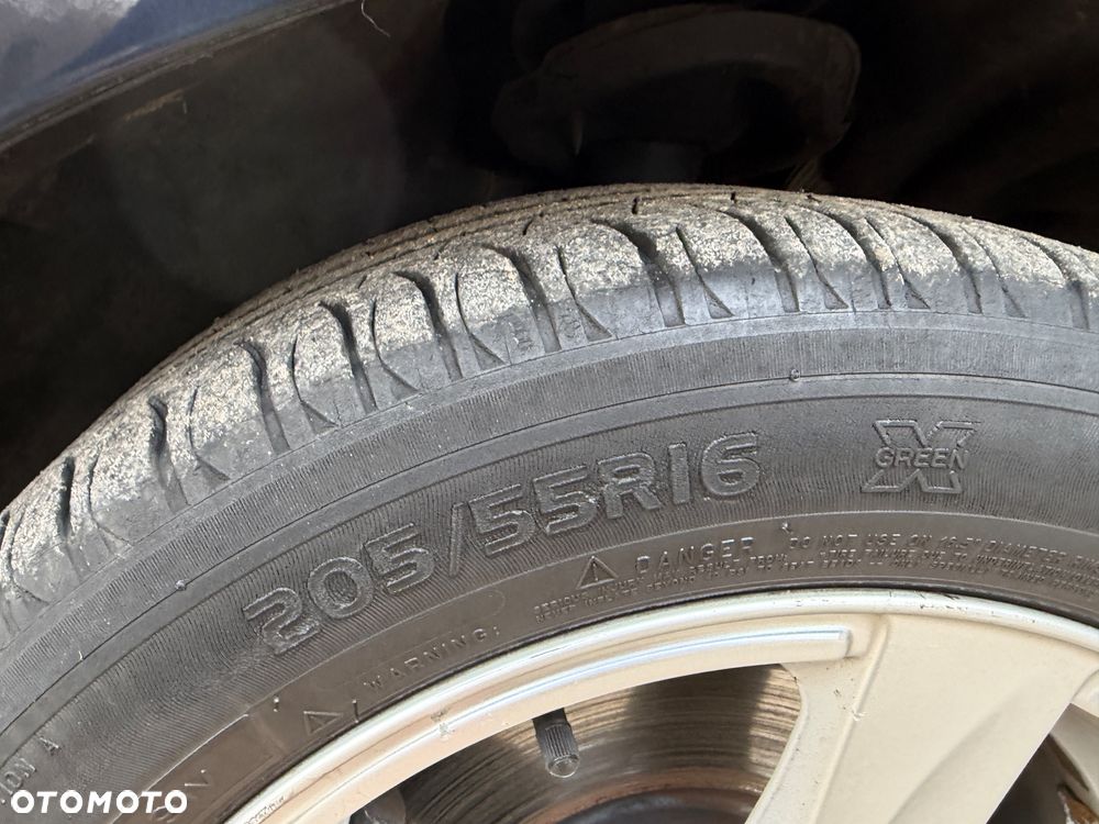 Volvo V40 D2 Drive-E Kinetic - 34