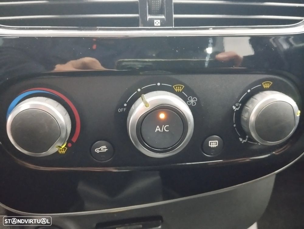 Renault Clio 1.5 dCi Zen - 21