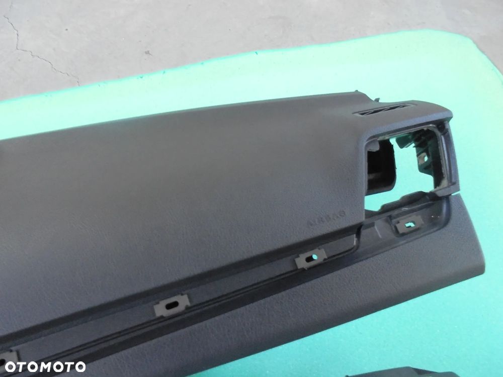 MERCEDES E KLASA W207 LIFT AMG KONSOLA PODUSZKI PASY ORYGINAL - 5