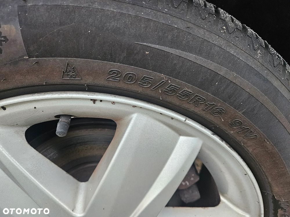 Renault Scenic 1.6 16V EXpression - 11