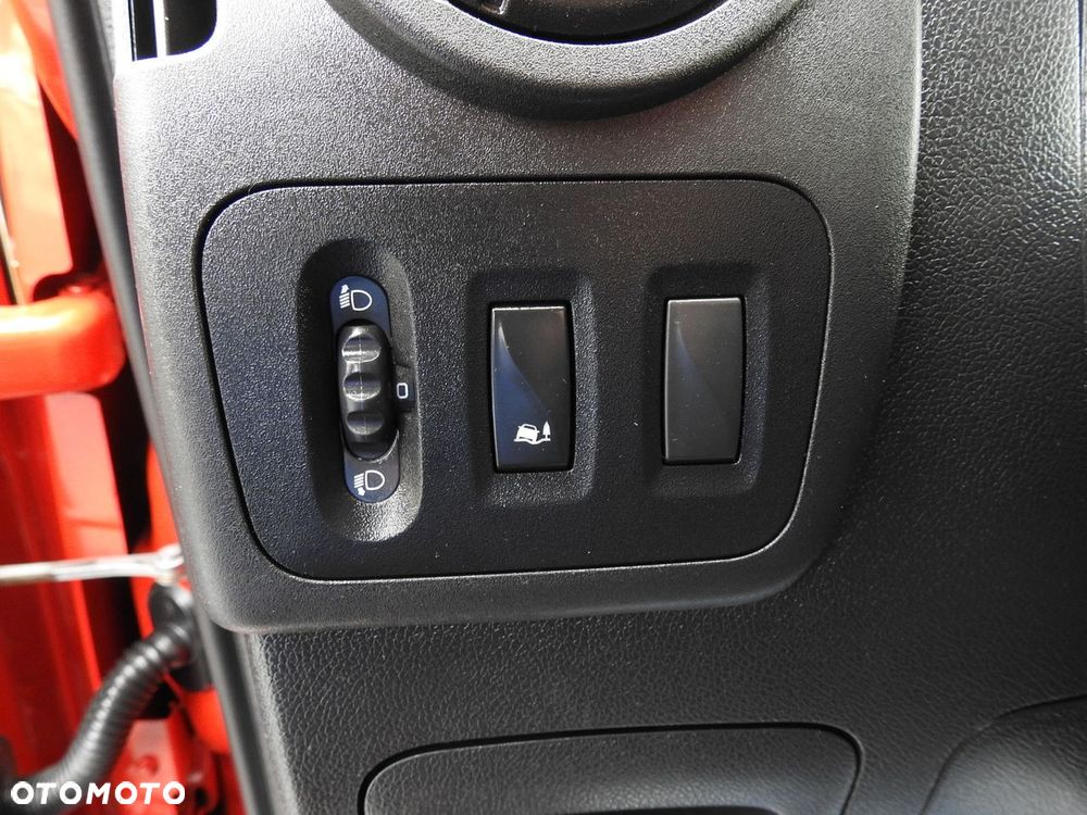 Renault MASTER  PLANDEKA 10 PALET WEBASTO TEMPOMAT KLIMATYZACJA  170KM - 28