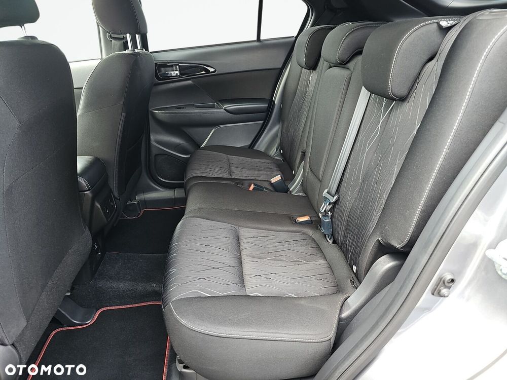 Mitsubishi Eclipse Cross - 23