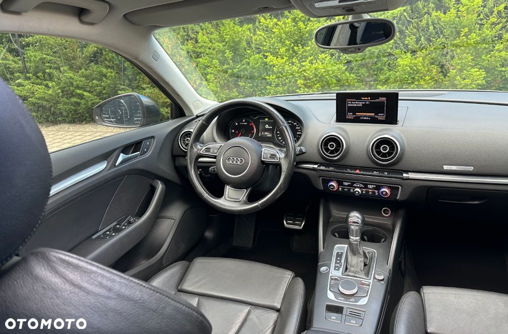 Audi A3 Sportback 1.6 TDI S tronic design - 12