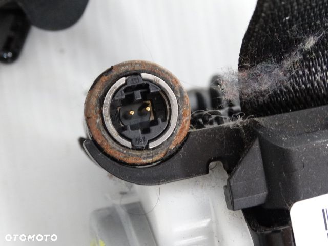 BMW X3 F25  X4 F26 USA Org Pasy Bezpieczeństwa z Nabojami Zapinka Pasa  S1725843506  0717F8K2CB  0717F8J2TN  72117260207 7260207 - 4