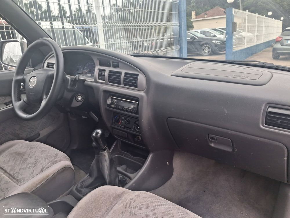Mazda B2500 FREESTYLE - 7