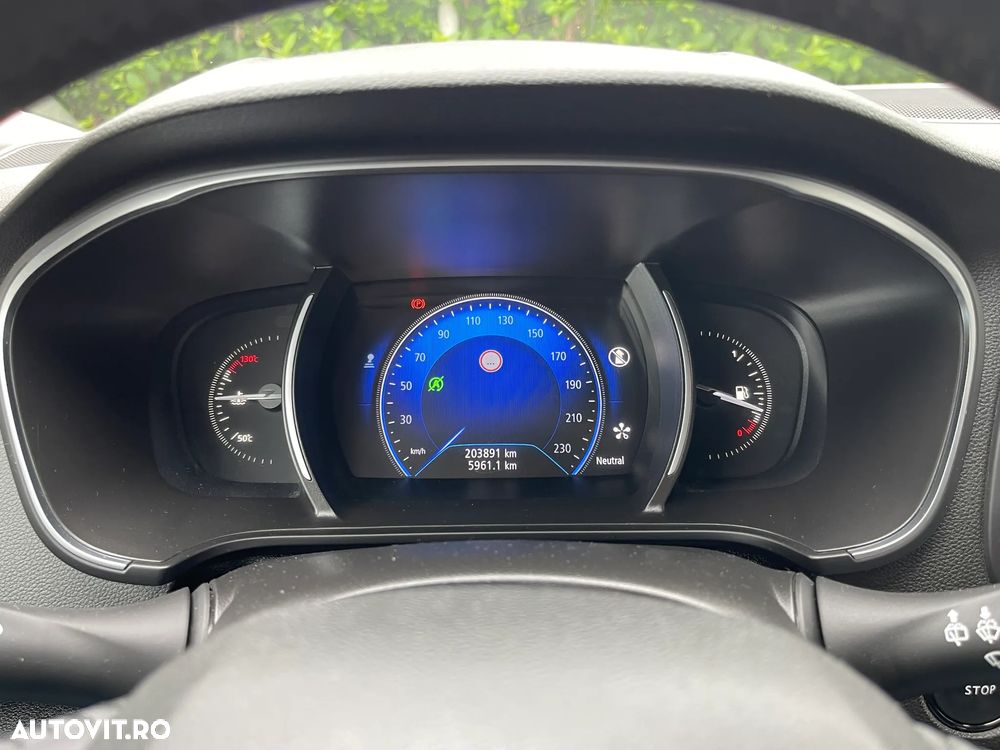 Renault Megane Grandtour ENERGY dCi 110 INTENS - 23