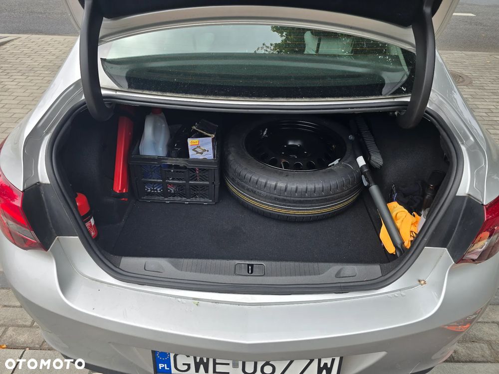 Opel Astra 1.4 T EU6 - 28